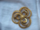 ANCIENNE BROCHE EN METAL DORE - Broschen