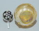 Delcampe - -JOLI FLACON A PARFUM En VERRE De VENISE BOUCHON Façon BOULE SULFURE VITRINE   E - Glass & Crystal