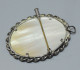 -ANCIENNE BROCHE PENDENTIF MONTURE ARGENT Peinture Dos NACRE Poinçon Sanglier   E - Brooches