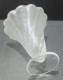 Delcampe - -TRES JOLI &  Fin VASE CRISTAL LALIQUE FRANCE LUCIE Satiné Forme Trompette    E - Glass & Crystal