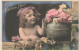 ENFANTS - Balcon Fleuri - Une Petite Fille Avec Un Bandeau Admirant Les Fleurs - Colorisé - Carte Postale Ancienne - Portraits