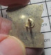 1515c Pin's Pins / Beau Et Rare / BANQUES / CREDIT AGRICOLE ISERE - Bancos