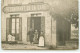 Carte Photo - Fillettes, Un Homme Et Des Femmes Au Pas De Porte Du Restaurant De La Gare - Ristoranti