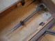 Delcampe - Carillon Art Déco à 8 Tiges 8 Marteaux à 3 Trous - Westminster à Réviser Ref BLO23CAR003 - Wandklokken