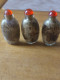 Delcampe - Trois Tabatières Décor érotique Asie Snuff Bottle Curiosa Flacon à Tabac En Verre Peint - Asian Art