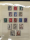 Delcampe - 1940 En Later Collectie/voorraad Waarbij Veel */** Inclusief Rolzegels, Fdc's Maxikaarten, Plaatfouten Etc. In 14 Albums - Sammlungen