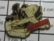 713M Pin's Pins / Beau Et Rare / SPORTS / KARATE GOSHINDO - Judo