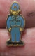 1018B Pin's Pins / Beau Et Rare / POLICE / POLICIER ANGLAIS BOBBY - Policia