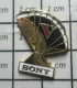 3117 Pin's Pins / Beau Et Rare / SPORTS / PARACHUTE PARACHUTISME SONY Sans Cher ! - Paracadutismo