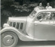 Carte Photo.automobile Décapotable.Bus De Touristes Voiture ( S.L.A. Lourdes) Carte Animée - PKW