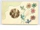 Collage De Timbre - Fleurs Et Oiseau - Médaillon Avec Photo De Nonnes - Briefmarken (Abbildungen)