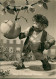 Mecki (Diehl-Film) Boxt Auf übergroßem Apfel Mecki Als Boxer 1959 - Mecki