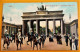 BERLIN  -  Kaiser Wilhelm II Am Brandeburger Tor - Porta Di Brandeburgo