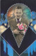 FANTAISIES - Hommes - Un Homme Tenant Un Bouquet De Fleur - Souriant - Carte Postale Ancienne - Mannen
