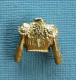 1 PIN'S /  ** HABIT DE LUMIERE DU TORÉADOR / LA CHAQUETILLA / 3'D Argenté ** - Corrida