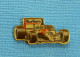 1 PIN'S /  ** F1 / McLAREN N°1 " AYRTON SENNA " 1991 ** - F1