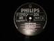 Delcampe - B14 /  Yves Montand – Chante D. Mc Neil  – Philips – 822 206-1 - FR 1984  EX/NM - Disco & Pop