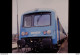 Photo Diapo Diapositive Slide TRAIN Wagon Autorail SNCF XR 8573 à NEVERS Le 13/04/1994 VOIR ZOOM - Diapositives