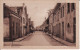 2722	4	Naarden, Sluis En Markt Straat (poststempel 1945) (rechts Boven Een Vouw Zie De Achterkant) - Naarden