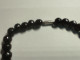 BRACELET FANTAISIE VINTAGE Perles Noires FACETTES Diametre 7 Mm Env Long 30 Cm Env Poids 23 Grammes - Bracelets