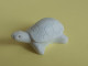 MINIATURE  JOLIE PETITE TORTUE BLANCHE - CERAMIQUE ? - L : 3,5 Cm -  Poids : 10 Gr - Animali