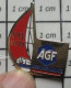 713i Pin's Pins / Beau Et Rare / BATEAUX / VOILE VOILIER CG SUD ASSURANCES AGF - Schiffahrt