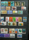 Delcampe - Nations Unies Collection Nombre Important De Timbres Et Blocs Et  Plus 16 Feuillets Drapeaux - Unused Stamps