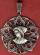 ** LOT  2  MEDAILLES  FEMMES  BRETONNES ** - Pendants