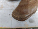 Delcampe - Anciennes Chaussures Brodequins Enfant Godillot Ca1900 - Schuhe