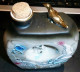 Delcampe - * Bouteille Vide - Porcelaine Asiatique - Décorée D'un Oiseau Et D'un Chat - Arte Asiatica