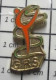 718B Pin's Pins / Beau Et Rare : Thème SPORTS / GYMNASTIQUE RYTHMIQUE ET SPORTIVE GRS - Gymnastiek