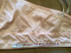 Ancien Soutien-gorge, En Nylon Rose, Orangé En Très Bon état Madine France - Lingerie