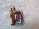 RARE  PIN'S    TOTAL     TAHITI  PIN UP - Carburants