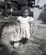 Delcampe - 20 NEGATIVES SET 1942 BOYS GIRLS MAN WOMAN FEMME BABY PORTUGAL AMATEUR 60mm NEGATIVE NOT PHOTO FOTO - Non Classificati