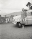 Delcampe - 20 NEGATIVES SET 1953 WOMAN FEMME BOY GIRL PORTUGAL AMATEUR 60mm NEGATIVE NOT PHOTO FOTO - Non Classificati