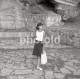 Delcampe - 20 NEGATIVES SET 1960s WOMAN FEMME MAN BEACH PLAGE STRAND BABY PORTUGAL AMATEUR 60mm NEGATIVE NOT PHOTO FOTO - Non Classificati