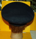 CASQUETTE BLEU  DE L'ARMEE DE L'AIR FRANCAISE AU GRADE D'ADJUDANT CHEF  ,TAILLE 57 FABRICANTION FRANCAISE UGECO A BERNAY - Cascos