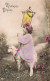 FËTES - VOEUX - Pâques - Joyeuses Pâques - Une Jeune Fille Au-dessus D'un Mouton - Carte Postale Ancienne - Pâques