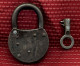 # Lucchetto Antico Molto Grande - Cadenas Ancien Très Large - Old Padlock Very Large - Outils Anciens