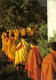 Prozession Tibetanischer Mönche Im Exil, Nicht Gelaufen - Boeddhisme