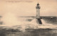 FRANCE - Belle Isle - Le Palais - Un Coup De Mer à La Jetée Nord - Phare - Carte Postale Ancienne - Belle Ile En Mer