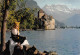 Suisse - LAC LEMAN -MONTREUSIENNE EN COSTUME ET LECHATEAU DE CHILLON/ VOIR SCANS - Lago Lemano