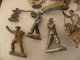 10 Antique Soldats Miniatures En Plomb - Loden Soldaatjes