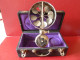 ANCIEN ANEMOMETRE MANUEL DANS SON COFFRET D'ORIGINE. - Technics & Instruments