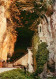 38 - La Balme Les Grottes - Grottes De La Balme - Entrée Des Grottes Et La Chapelle - Spéléologie - Curiosité Géologique - La Balme-les-Grottes