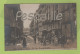 75017 PARIS 17e ARRONDISSEMENT - CARTE PHOTO TRES ANIMEE RUE DE LA JONQUIERE - CIRCULEE EN 1907 - Arrondissement: 17