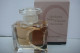 YVES ROCHER " QUELQUES NOTES D'AMOUR"  MINI EDP 5 ML  LIRE ET VOIR ::!! - Miniaturen Flesjes Dame (met Doos)