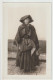 CARTE PHOTO -  PEROU ( PERU ) - UNE INDIENNE DE LIMA - COSTUME - MOUCHOIR SUR LES EPAULES POUR METTRE UN BEBE -z R/V Z- - Perù