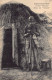 Malawi - A Manyika (spelled Munyika) Chief In Front Of His Kisukula (hut) - Publ. Company Of Mary - Mission Du Shiré Des - Malawi