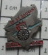 511C  Pin's Pins / Beau Et Rare / POMPIERS / SAPEURS POMPIERS ST SAUVANT POMPE A BRAS 45 ANS DEJA - Feuerwehr